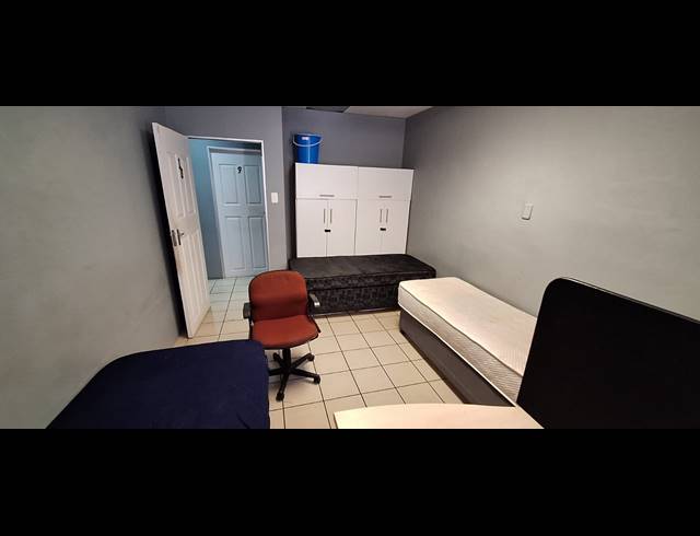 350M² APARTMENT BLOCK FOR SALE IN GQEBERHA CENTRAL